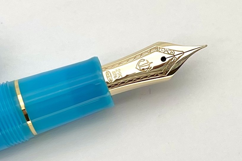 SailorLEProfessionalGearBlueQuasarFP_G